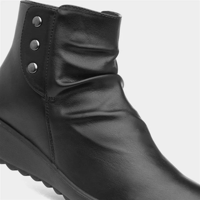 Cushion Walk Stud Womens Black Ankle Boot 6 Cushion Walk Stud Womens Black Ankle Boot - Image 4