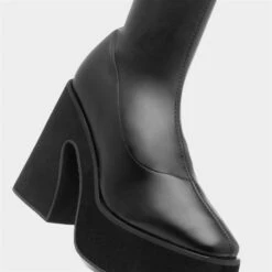 Truffle JLo Womens Black Stretch Boot -Canvas Comfort 189529 2 L05.20230119000226